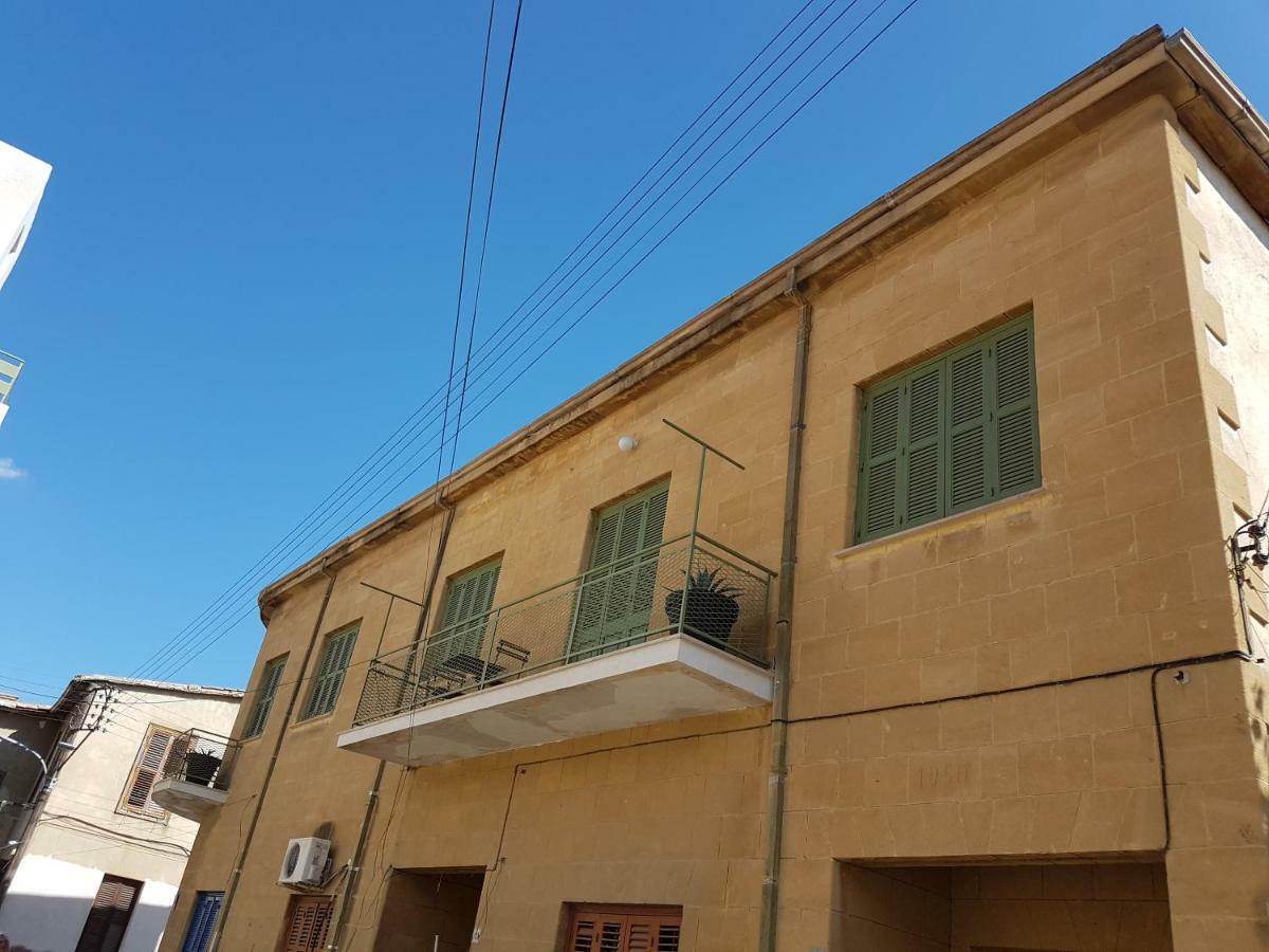 Ines Guest House Никозия Екстериор снимка
