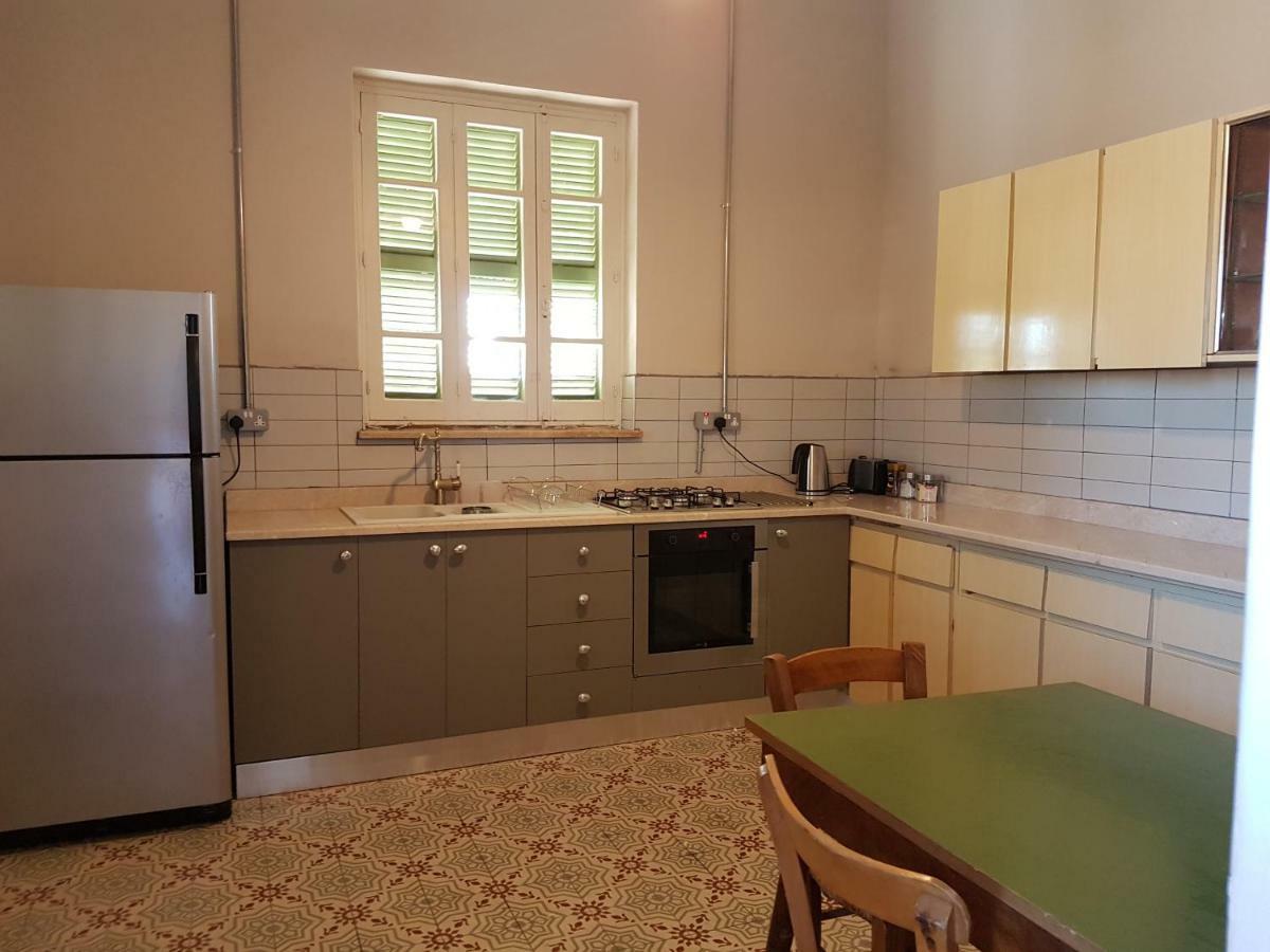 Ines Guest House Никозия Екстериор снимка